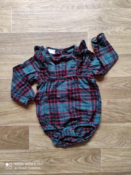 Body s dlouhým rukávem, 92