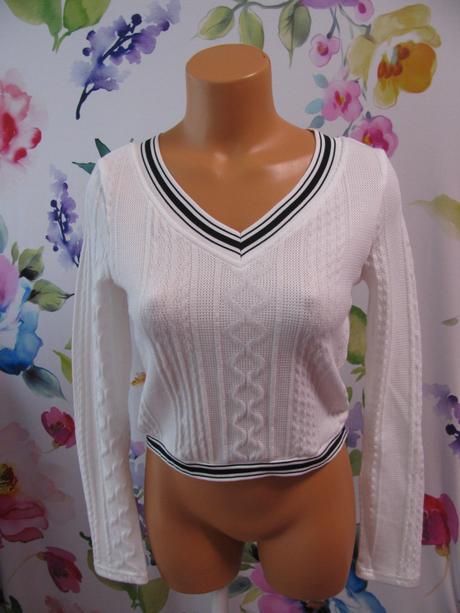 Krátká bílá halenka, svetřík, 36