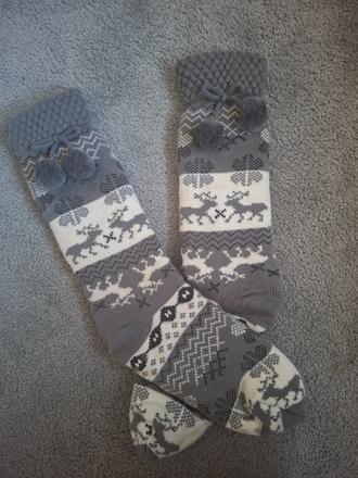 Vysoké ponožky, 39