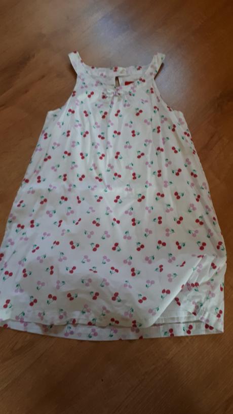 Nádherné lehoučké letní šaty s trešínkama, esprit,128