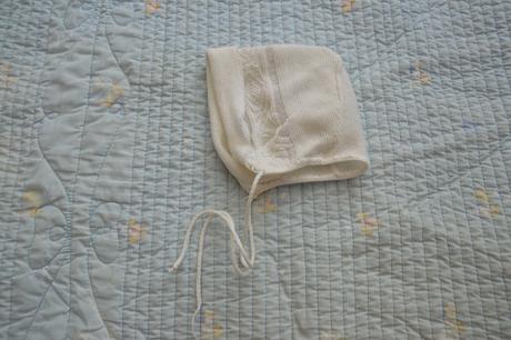 Novorozenecká čepička, 62