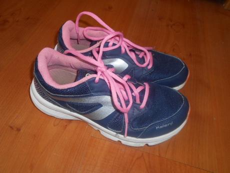 Dívčí běžecké tenisky kalenji vel. 35, 35