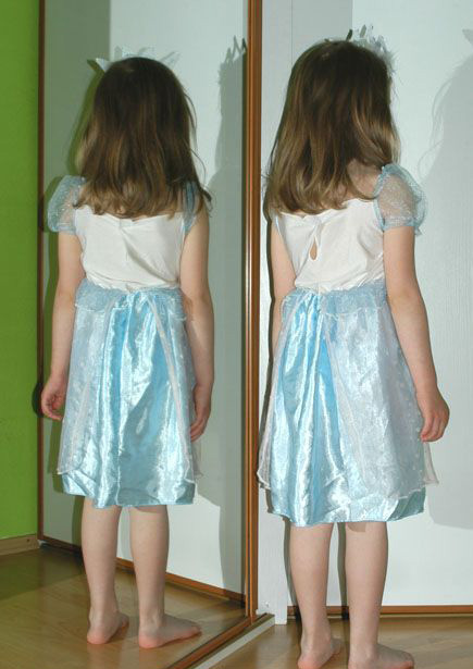 Karnevalové světle modré šaty pro vílu, 