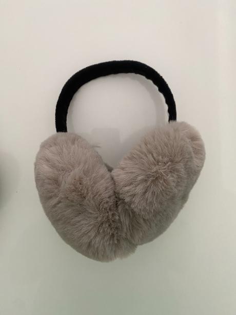 2 ks zimní klapky na uši,