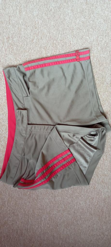 Šortky zn."adidas" vel."40/l", adidas,40