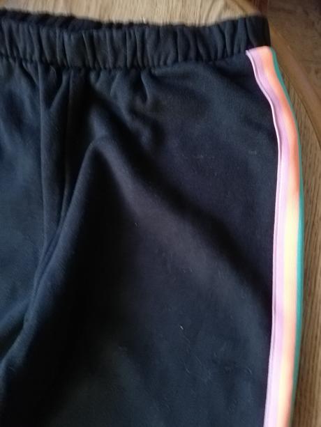 Tepláky dívčí m&s, vel. 10 -11 let., 146