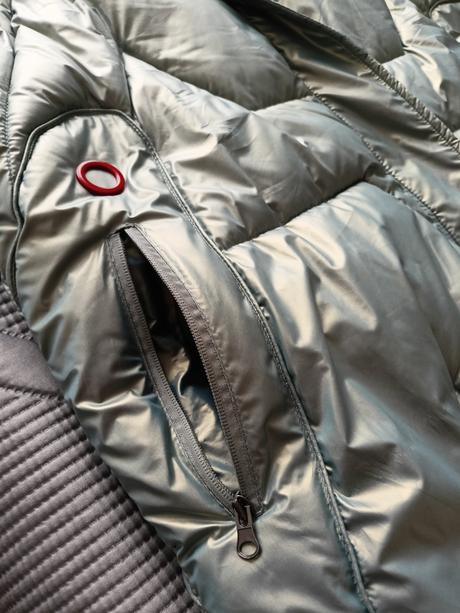 Dámská vesta s kapucí, vel.44, 44