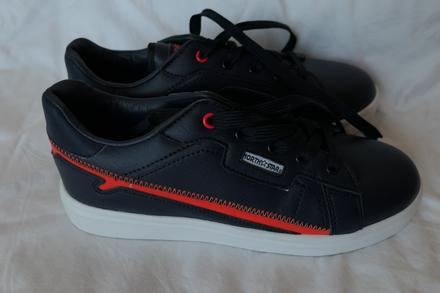 Nové boty - tenisky, 38