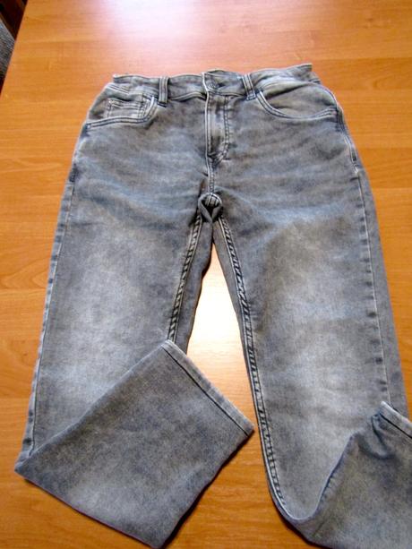 Chlapecké džíny vel 146, c&a,146