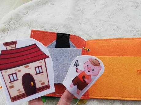 Quiet book tři prasátka,