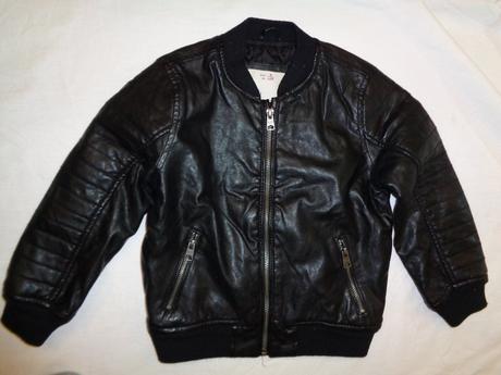 Krásná černá vyteplená koženková bunda zara, zara,110