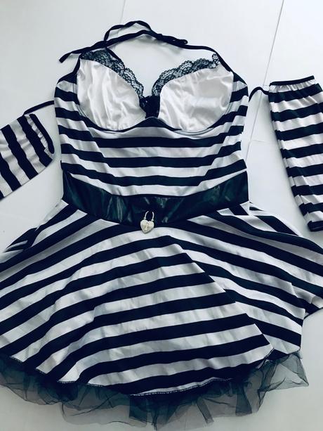 An1/ kostym dámský vezenkyně - v.l, 