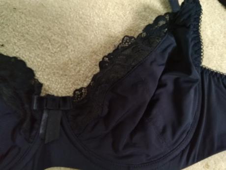 Černá těhotenská a kojící podprsenka, 85,c