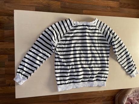 Pruhovaná mikina srdce me, vel s, pull bear, pull&bear,s