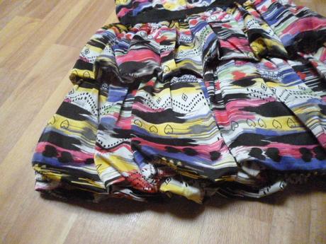 Veselé bohaté šaty limited 5-6, 116