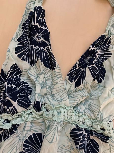 Modré letní šaty s květy, vel neuvedena cca s/m, s