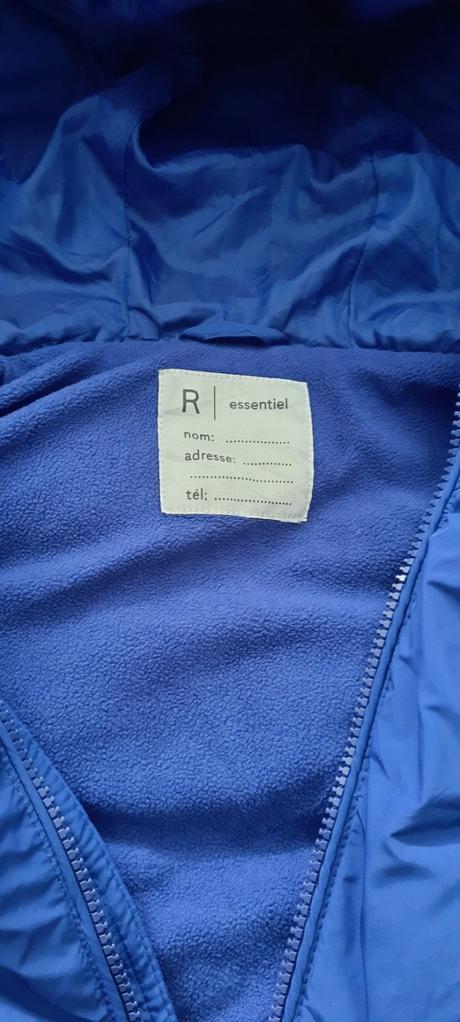 Zimní bunda značky essentiel, vel. 8 let.,(vel.812, 128