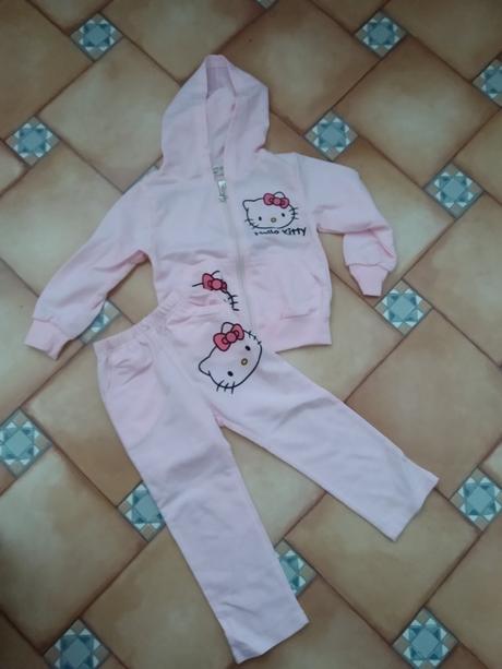 Tepláková souprava, 92