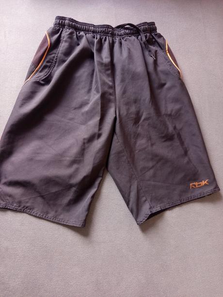 Kraťase, reebok,m