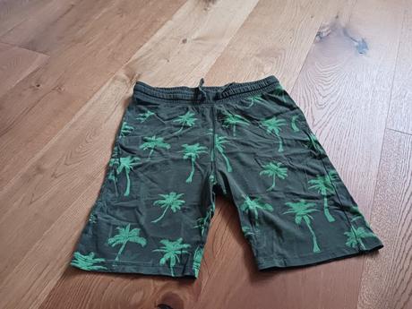 H & m kraťasy č.134, h&m,134