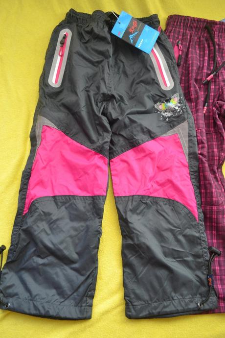 2xpodzimní kalhoty kugo ,šusťákové,bavlna v.104, kugo,104