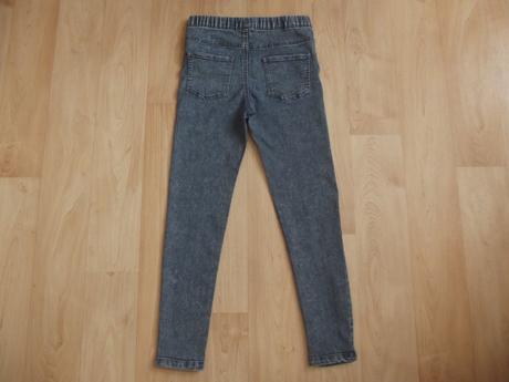 Džegíny v.140, sinsay,140