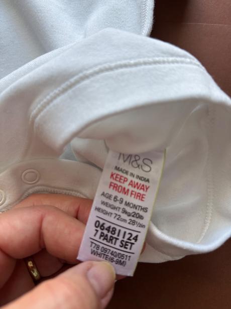 Body bíle - v.6/9 mes., marks & spencer,74