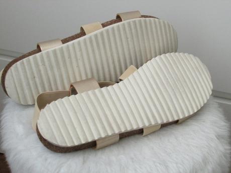 Páskové sandály, 41
