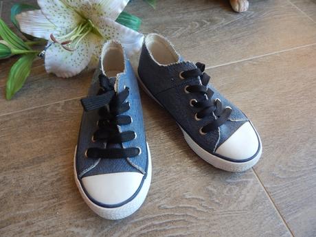 Nove riflove tenisky, tcm,30