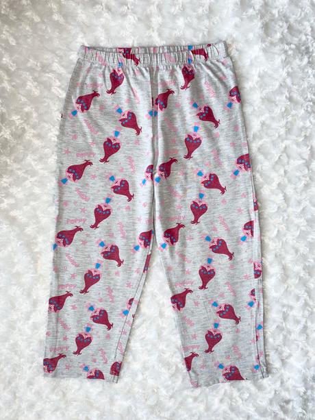 Šedé tepláky s trolly, 98