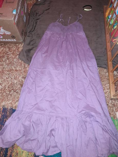 Šaty světle fialovo vínové dlouhé překrásné m, m