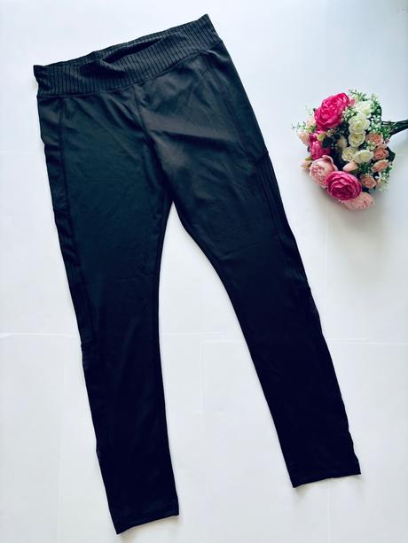 D38/ legíny sportovní 7/8 délky zn. workout - v.m, m