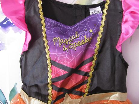 Karneval- šaty magický a strašidelný peppa pig,