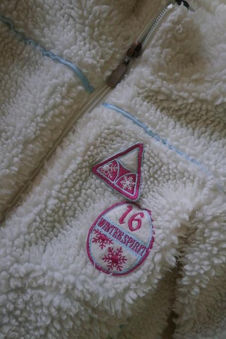 Bunda - chlupatka, alive,116