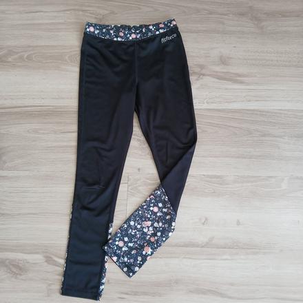 Sportovní legíny vel.140/146, 140