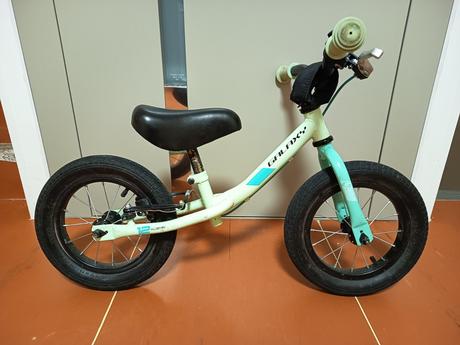 Dětské odrážedlo galaxy kosmik 2023 mint, 