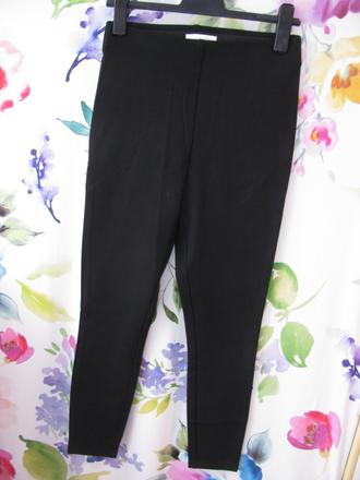 Dámské černé strečové přiléhavé kalhoty, tcm,38