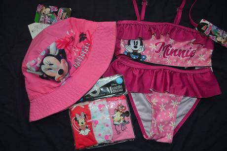 Letní set v.110, plavky,klobouk,3x kalhotky, disney,110