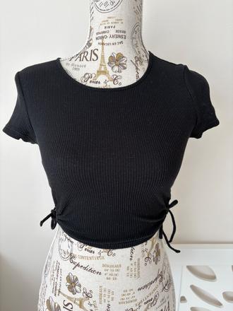 Krátké černé tričko h&m v xs, h&m,xs