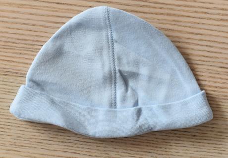 2x čepice, 2x rukavičky vel. 0 - 3 m, mothercare,62