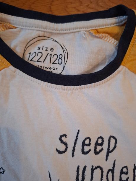 Reserved vrchní díl pyžamka č.122/128, reserved,122