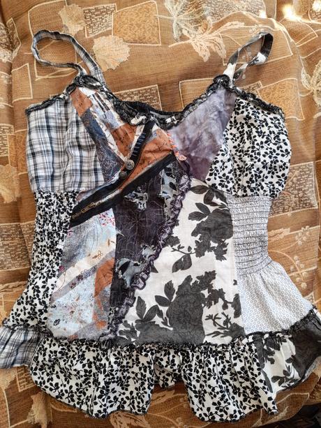 Triko, tílko pro dámy se zipem zajímavé, s