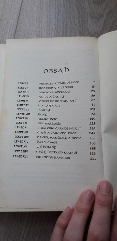 994 - každá žena se může stát čarodějkou,