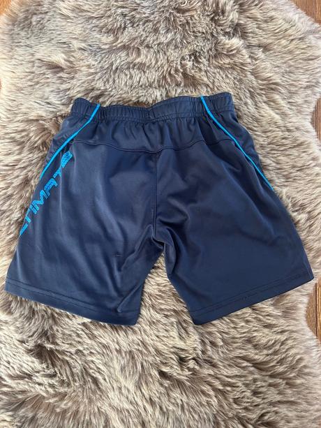 Sportovní kraťasy vel. 116, 116