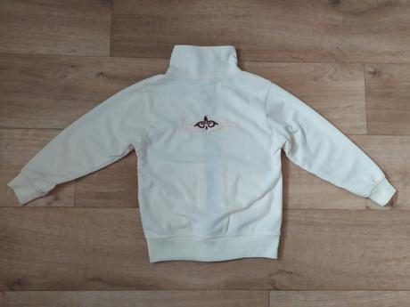 Smetanová mikina, 116