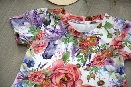 Šaty noemi - jednorožci v kvítí - limitka, 80 - 140