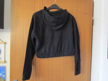 Černá tepláková mikina s kapucí, zapínání na zip, terranova,164