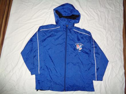 Pěkná modrá sportovní šusťáková bunda, 140