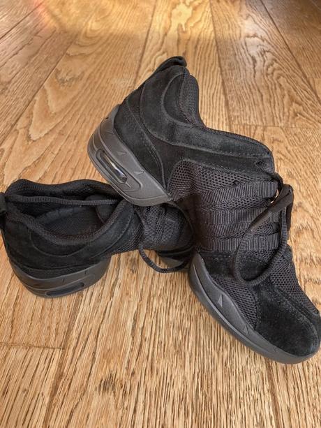 Jazzové taneční boty skazz zn. sansha, 23