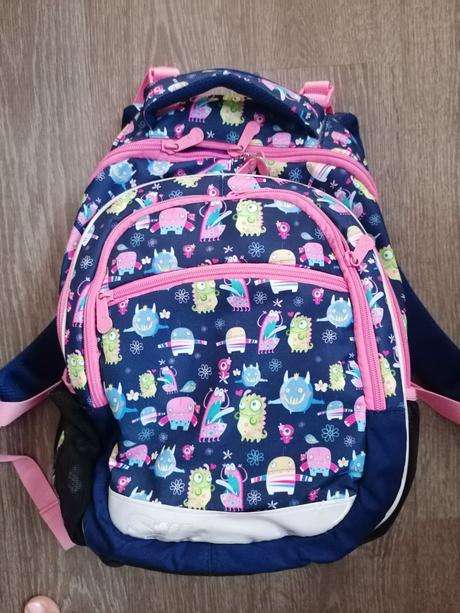 Školní batoh,